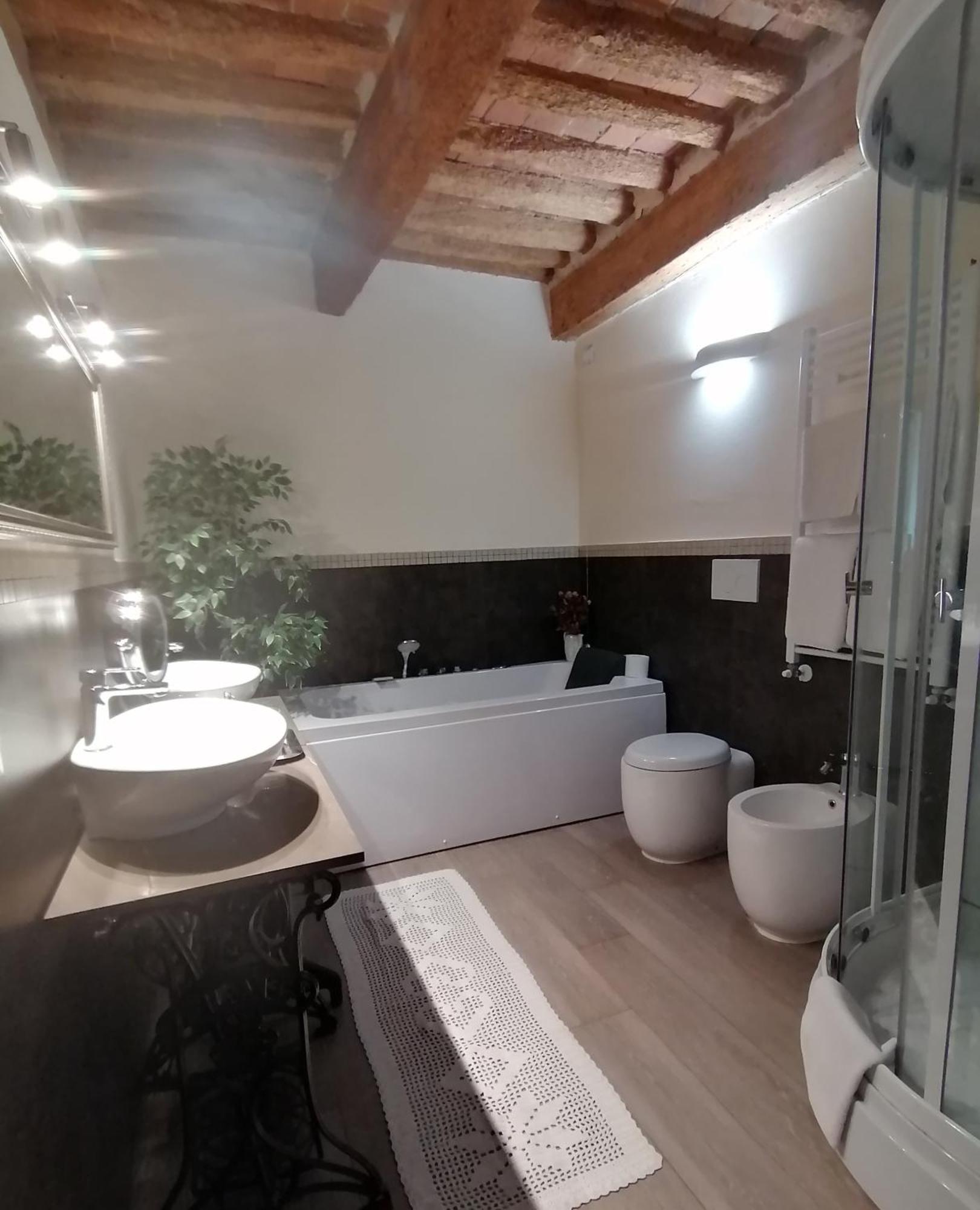 B&B La Bella Lucca Eksteriør billede